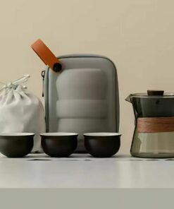 Heat-Resistant Glass Teapot with Rotating Strainer – Travel-Friendly Tea Set for Tea Lovers