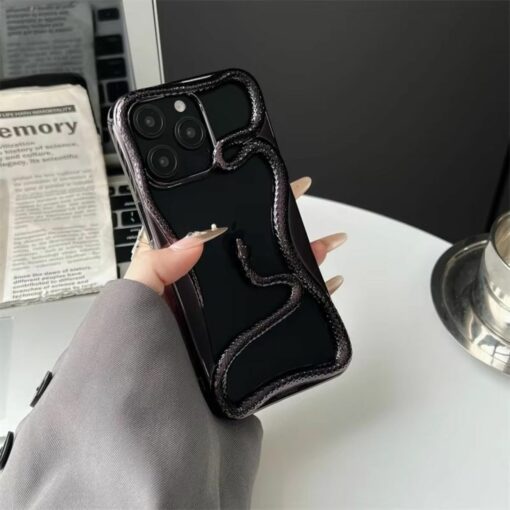 Luxury High-Grade Electroplated Snake Fashion Hollow Shell for iPhone 16 Pro Max, 15-11 Business Style Holster, Effective Protection Mobile Phone Case – Shiny gold, iPhone 11