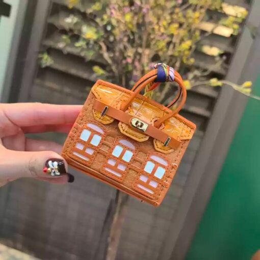 Mini Platinum Bag – Small House & Car Key Decoration | Cute AirPods Bag & Key Storage